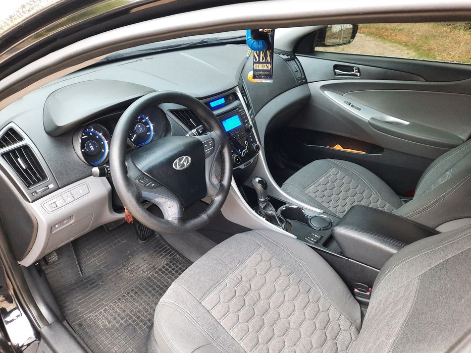 Продаж,Хюндай Соната,бензін,comfort.