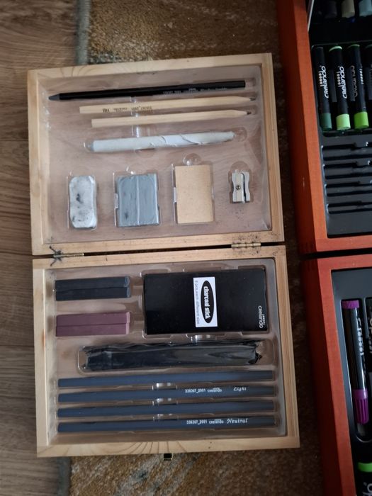 Walizka Crelando Zestaw artystyczna do malowania 2 walizki