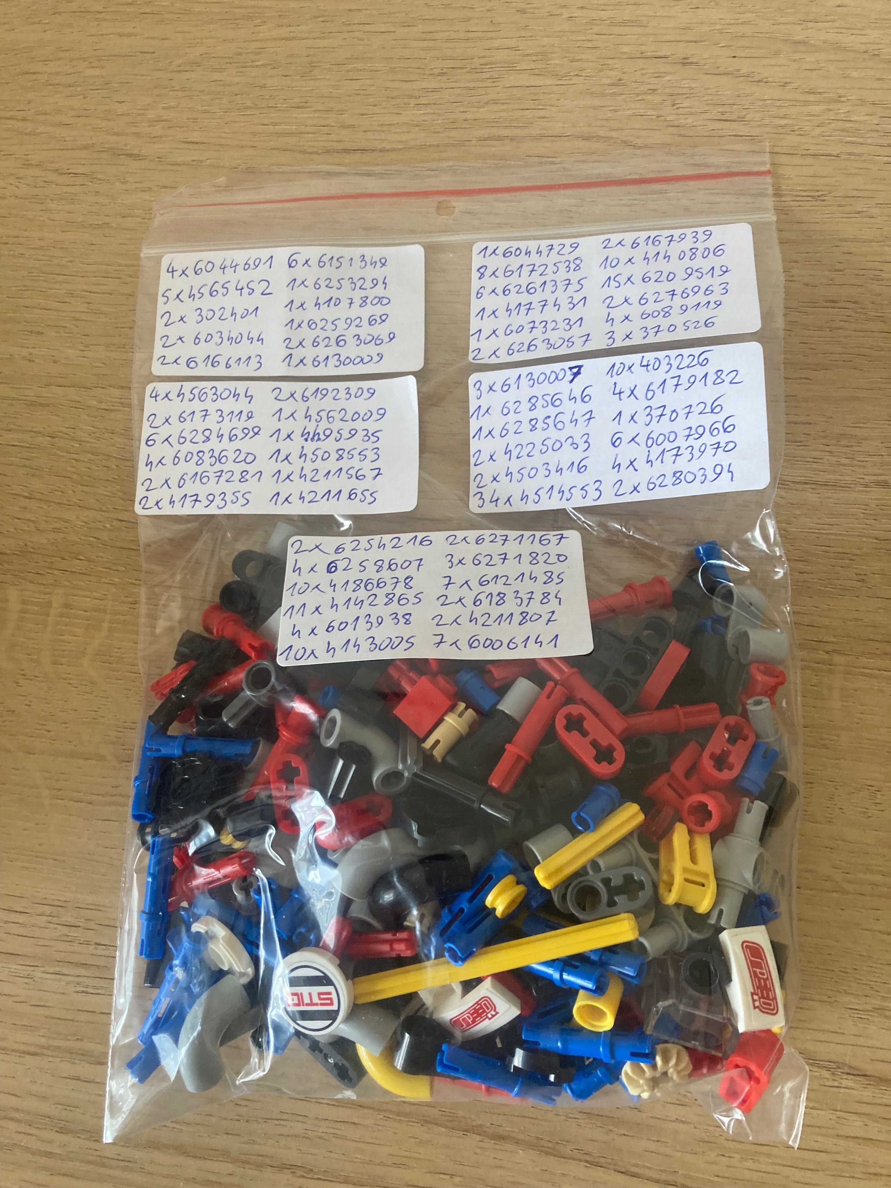 Klocki LEGO 42109 - Auto wyścigowe Top Gear sterowane przez aplikację