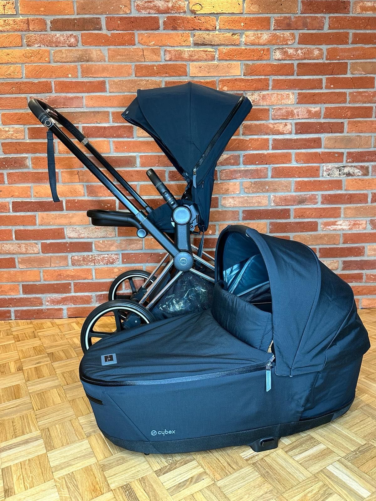 Cybex Priam 4.0 Deep Black Chrome