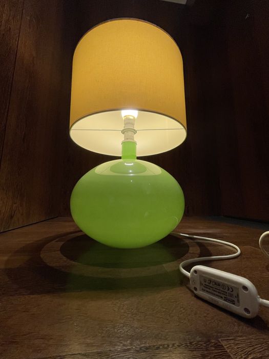 Base verde + Abajur IKEA