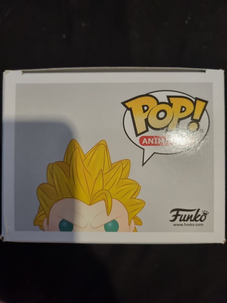 Goku super saiyan 3 funko pop GITD
