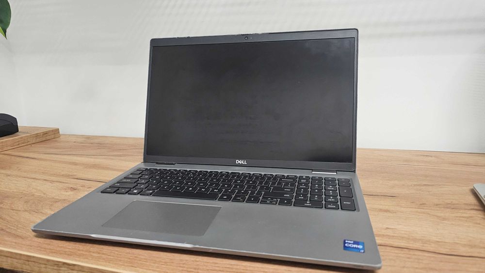 Dell Latitude 5520 MOCNY! i7-1185G7 / 32 GB RAM / 512 GB SSD / W11 Pro