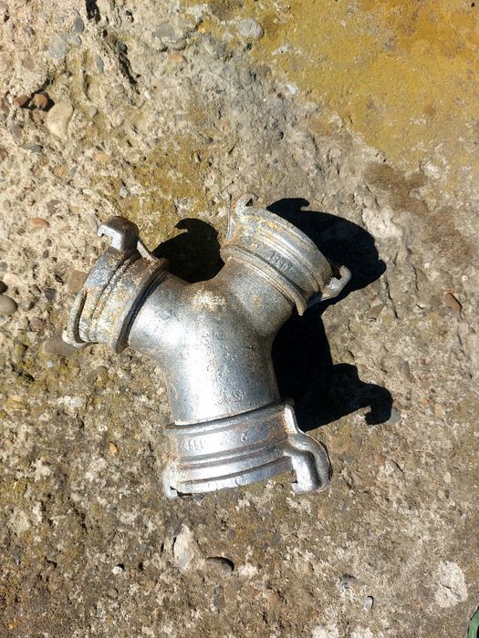 Пожежний перехідний кран