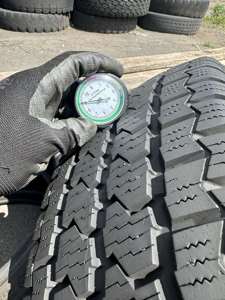 215/65 R16C 109/107R Continental VancoFourSeason 2 /всесезон/комплект/