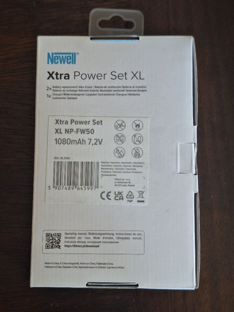 Dwa akumulatory z ładowarką Newell do Sony Alpha NP-FW50