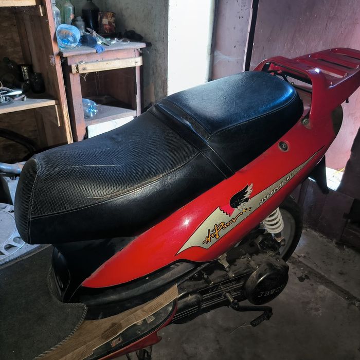 Скутер jbwco 150 кубів