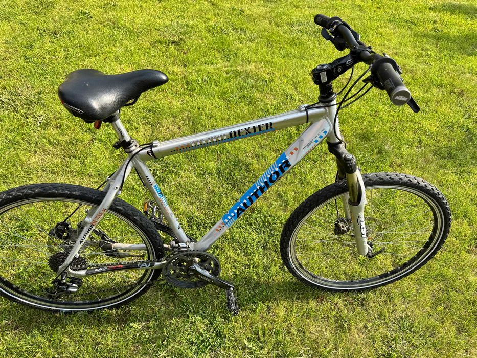 Rower MTB Author Dexter Deore