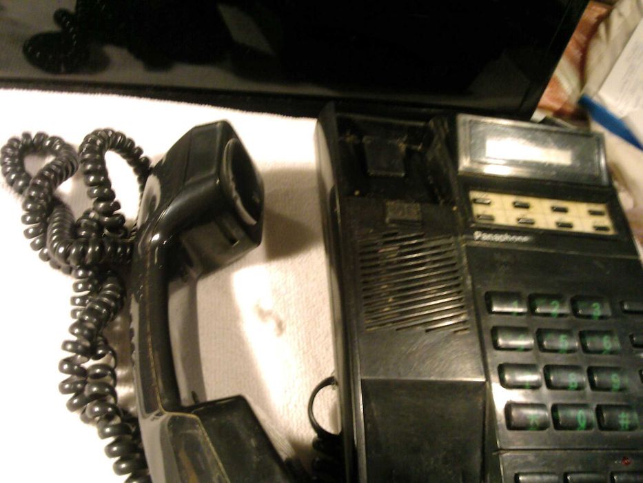Стационарный телефонный аппарат "Panasonic" с АОН, б/у, отл. раб.сост.