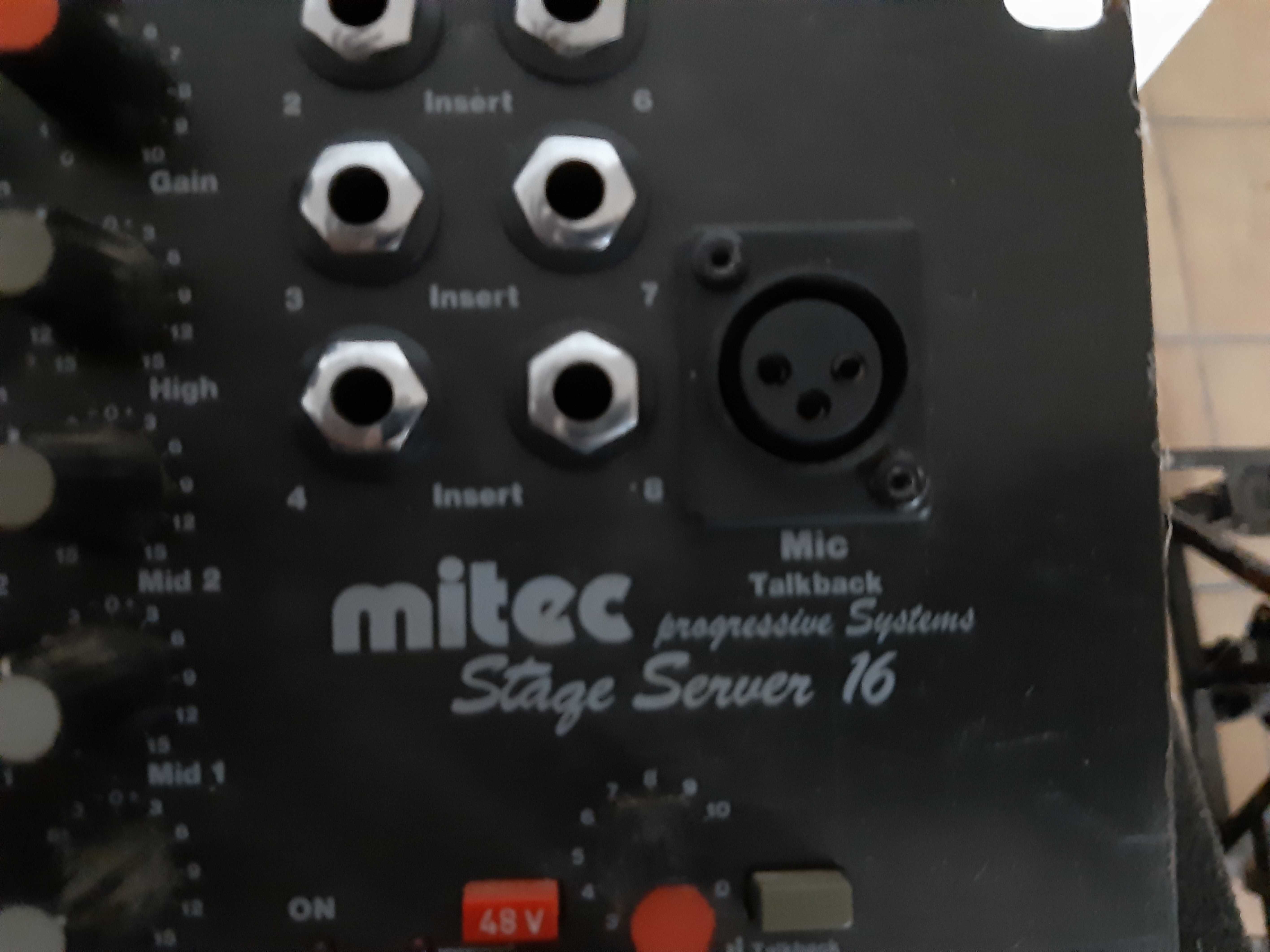 Vendo mesa de mistura Mitec de 16 canais para frente e monitores