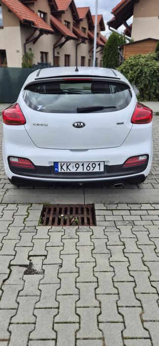 Sprzedam Kia Cee'd Diesel 1,4 2015