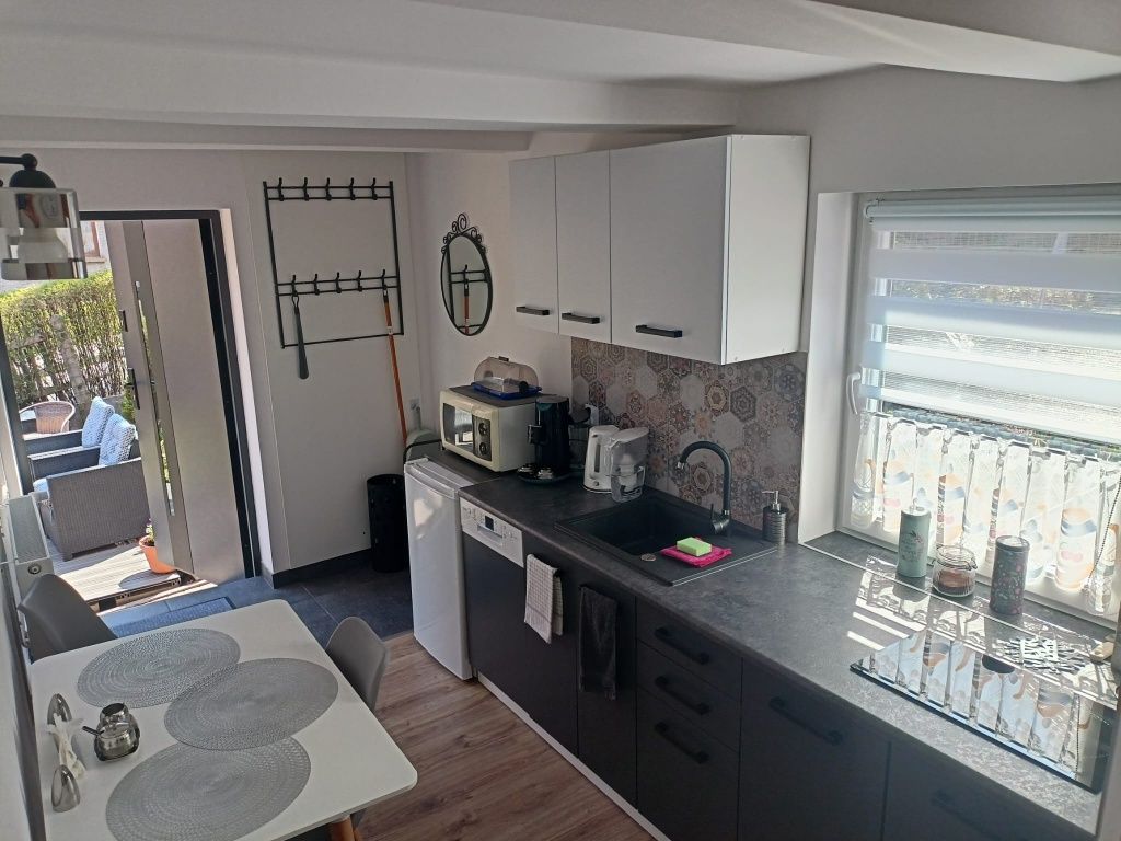 Apartament pod lipami z ogrodem