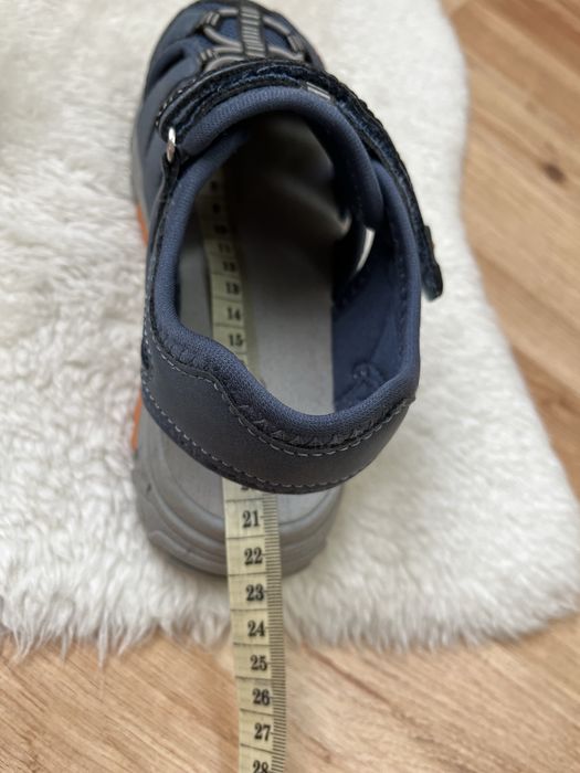 Sandały chłopięce 33