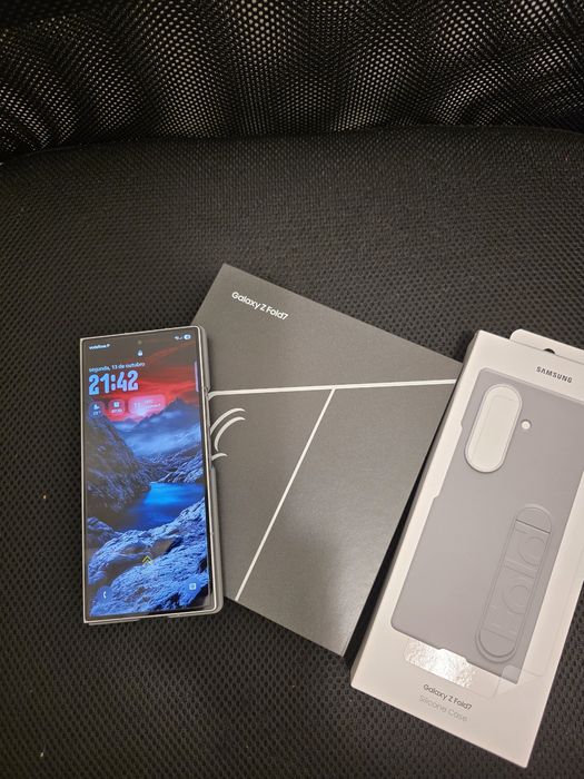 Samsung Galaxy Z Fold 7 Cinza _ 12/256G