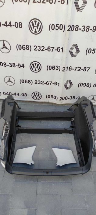 Golf 7 комплект багажника 5G9867427 фальш пол