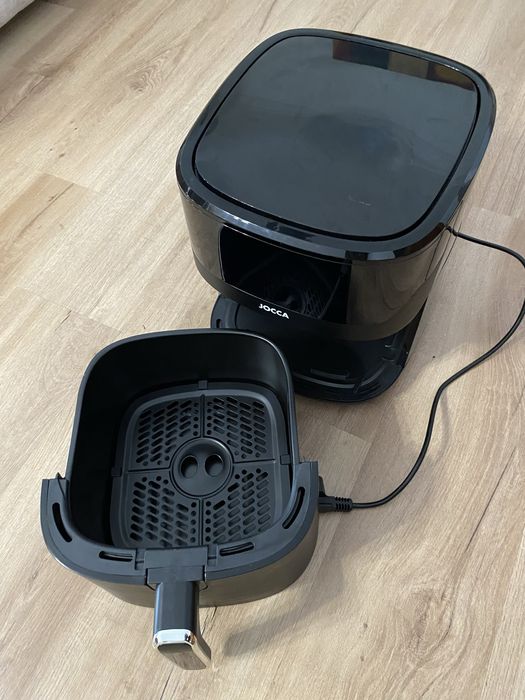 Air fryer Jocca.