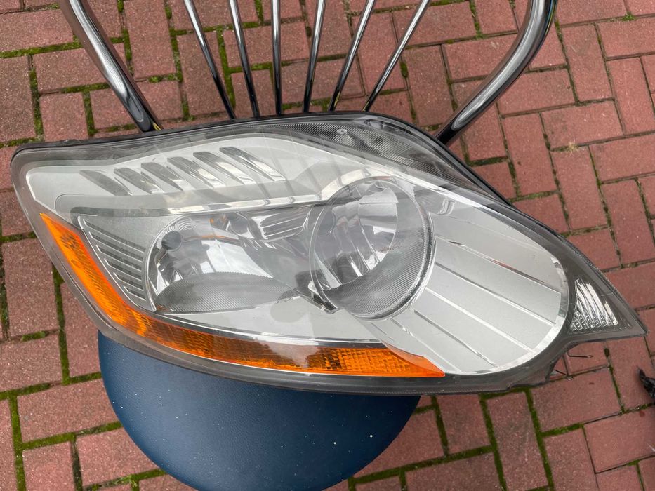 Lampa przednia przód ford Kuga Mk1 Prawa