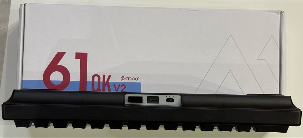 Cidoo qk61 v2 у стані нової