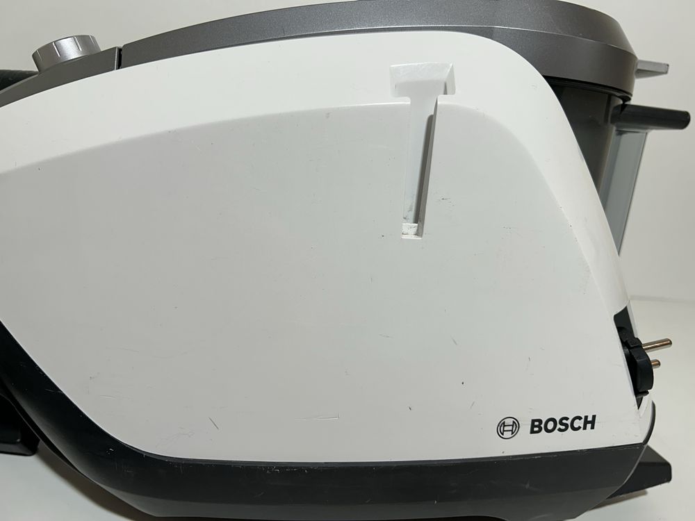 Odkuracz bezworkowy Bosch