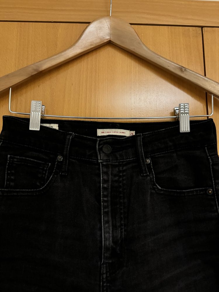 Levi’s Jeans Mulher