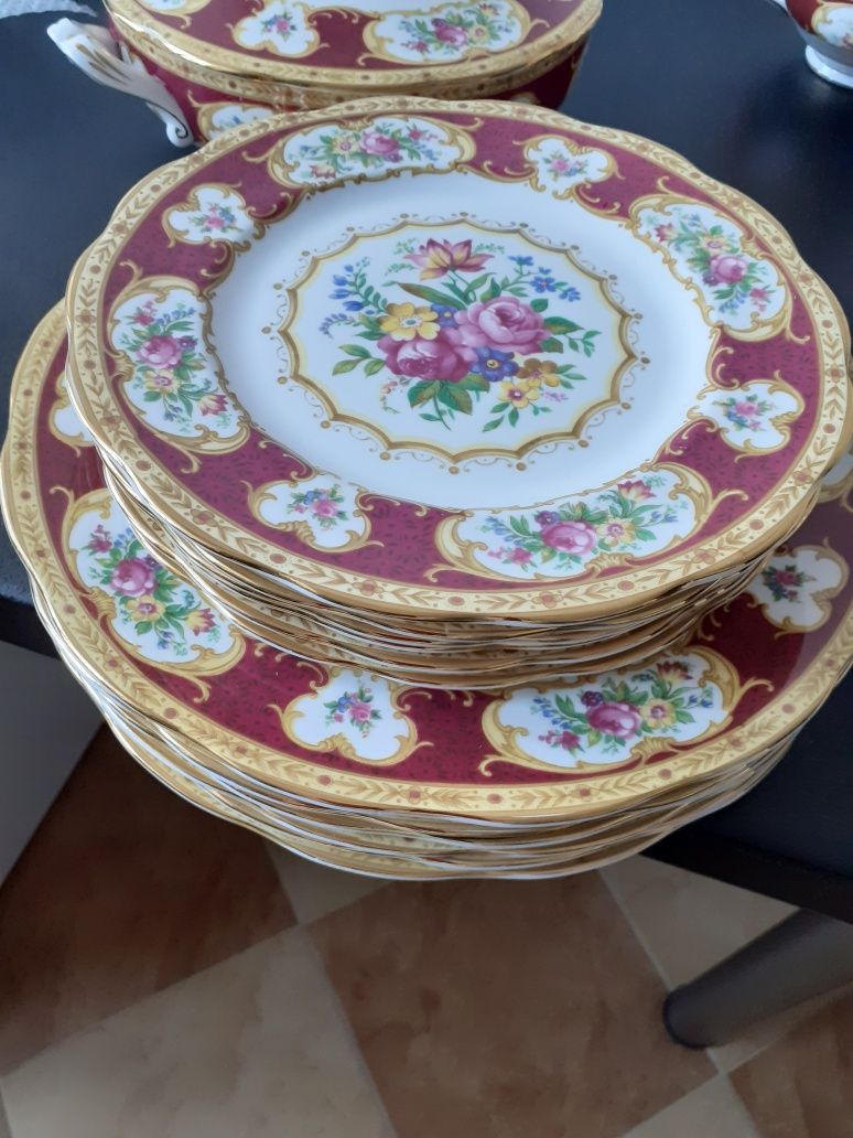 Zestaw obiadowy Royal Albert