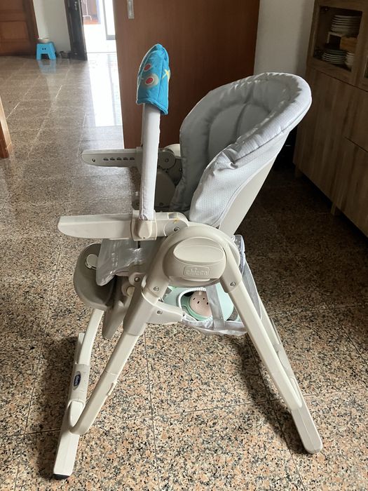 Cadeira alta de papa polly chicco blw. Cadeira para bebes. Refeição