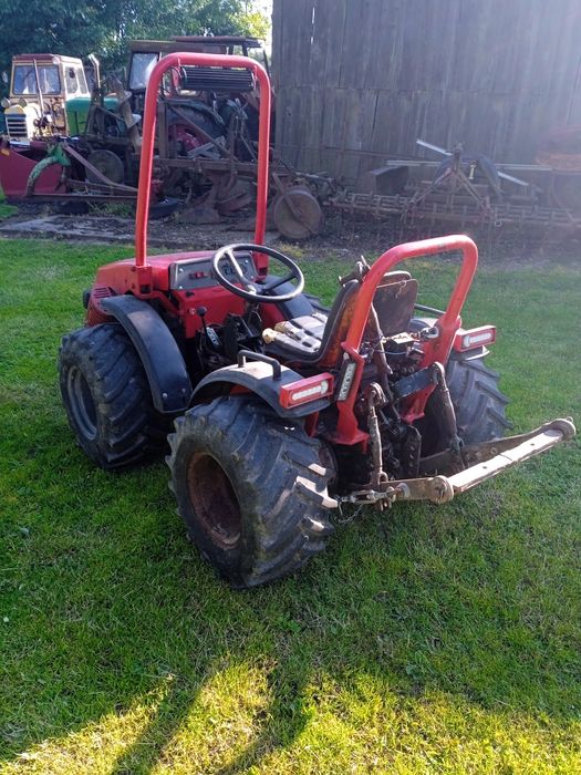 Traktor sadowniczy Goldoni