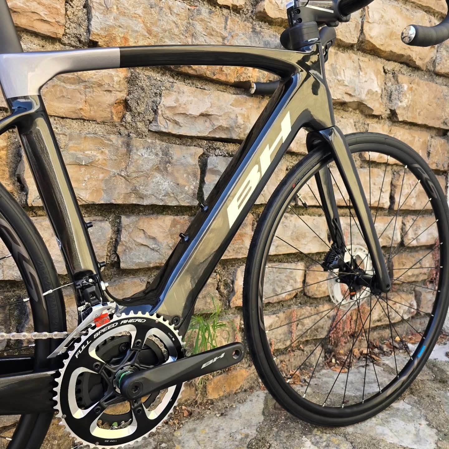 BH iRs1 Carbon 1.4