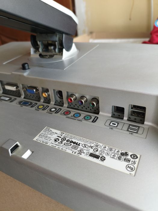 Monitor Dell 2407WFPb