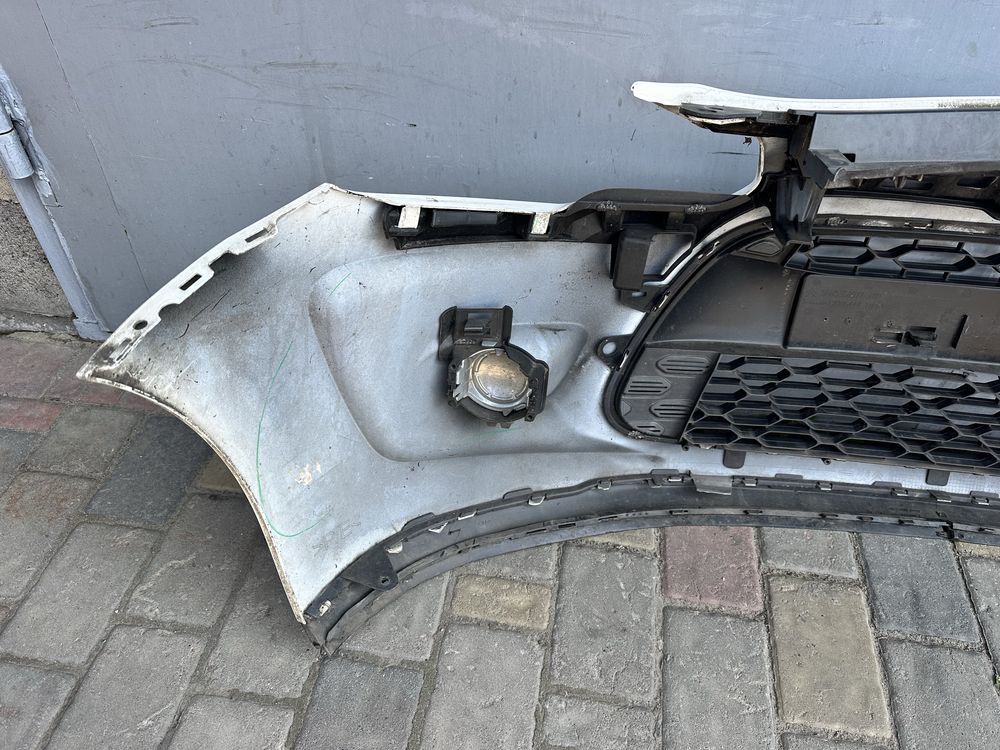 Бампер передний Citroen C3 2010-
