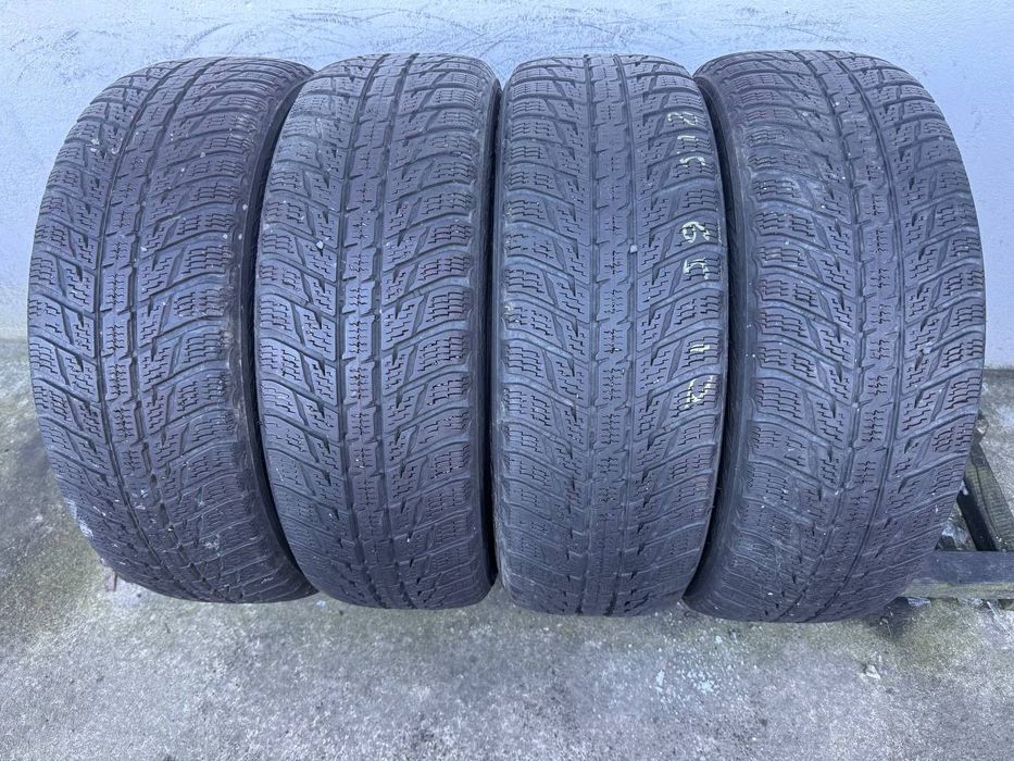 Шини Nokian 215 65 R 17 4шт Зима (0256) Резина