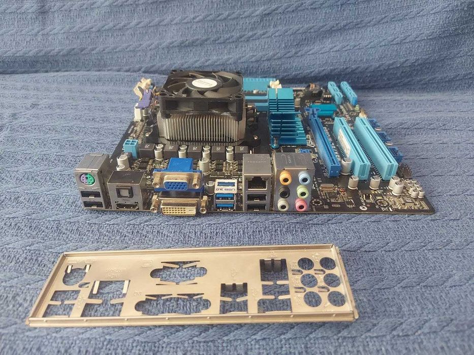 Комплект- Asus M5A78L-M USB3 -AMD-FX-6300