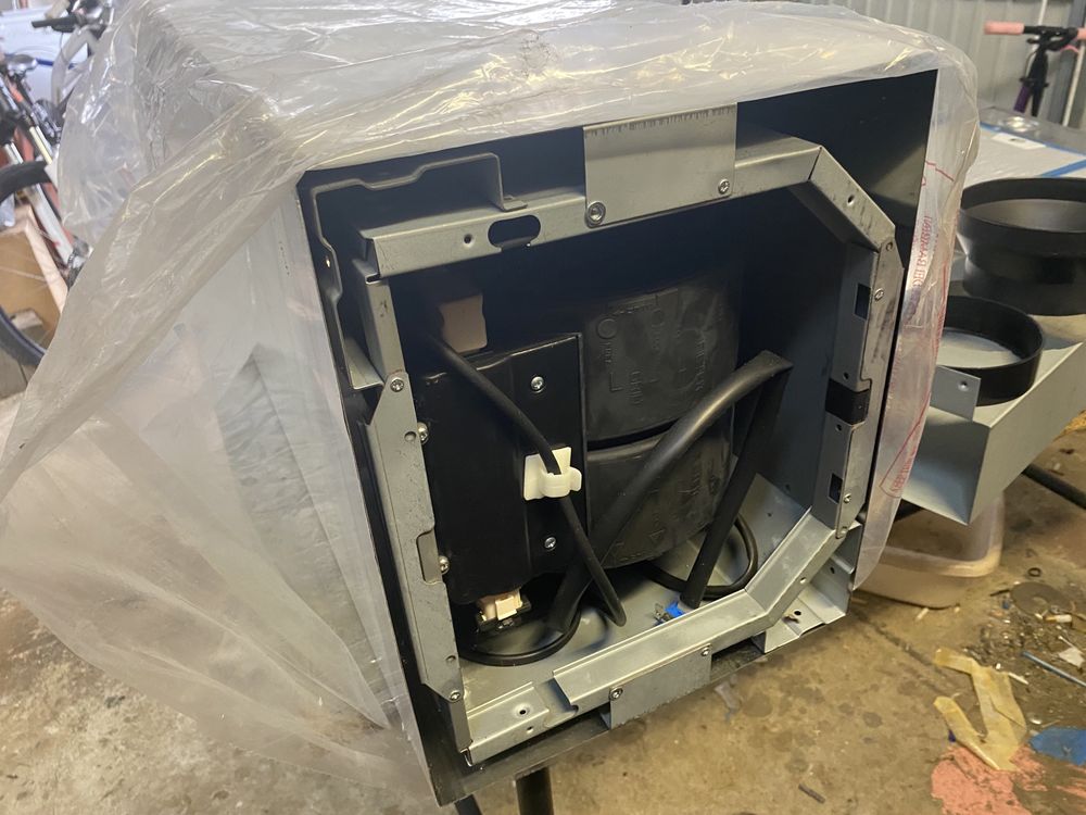 Okap electrolux EFA