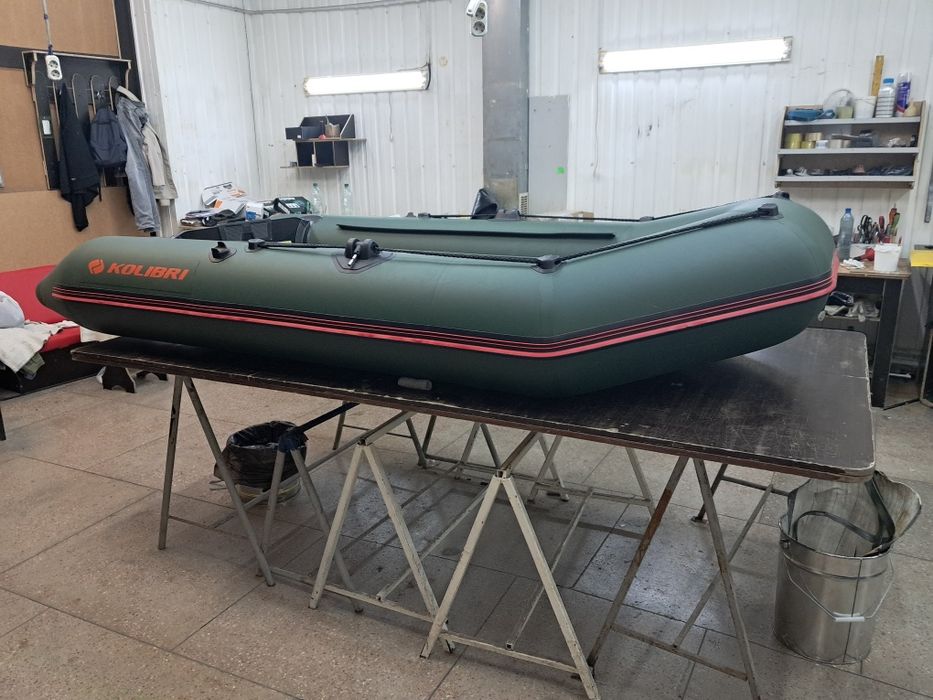 Човен КМ-260 / Лодка моторная