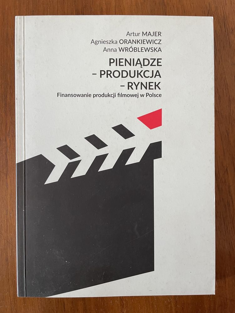 Pieniadze - produkcja - rynek Majer Orankiewicz Majewska