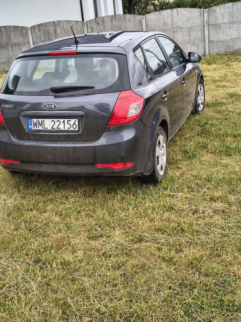 Kia Ceed 1.4 Benzyna