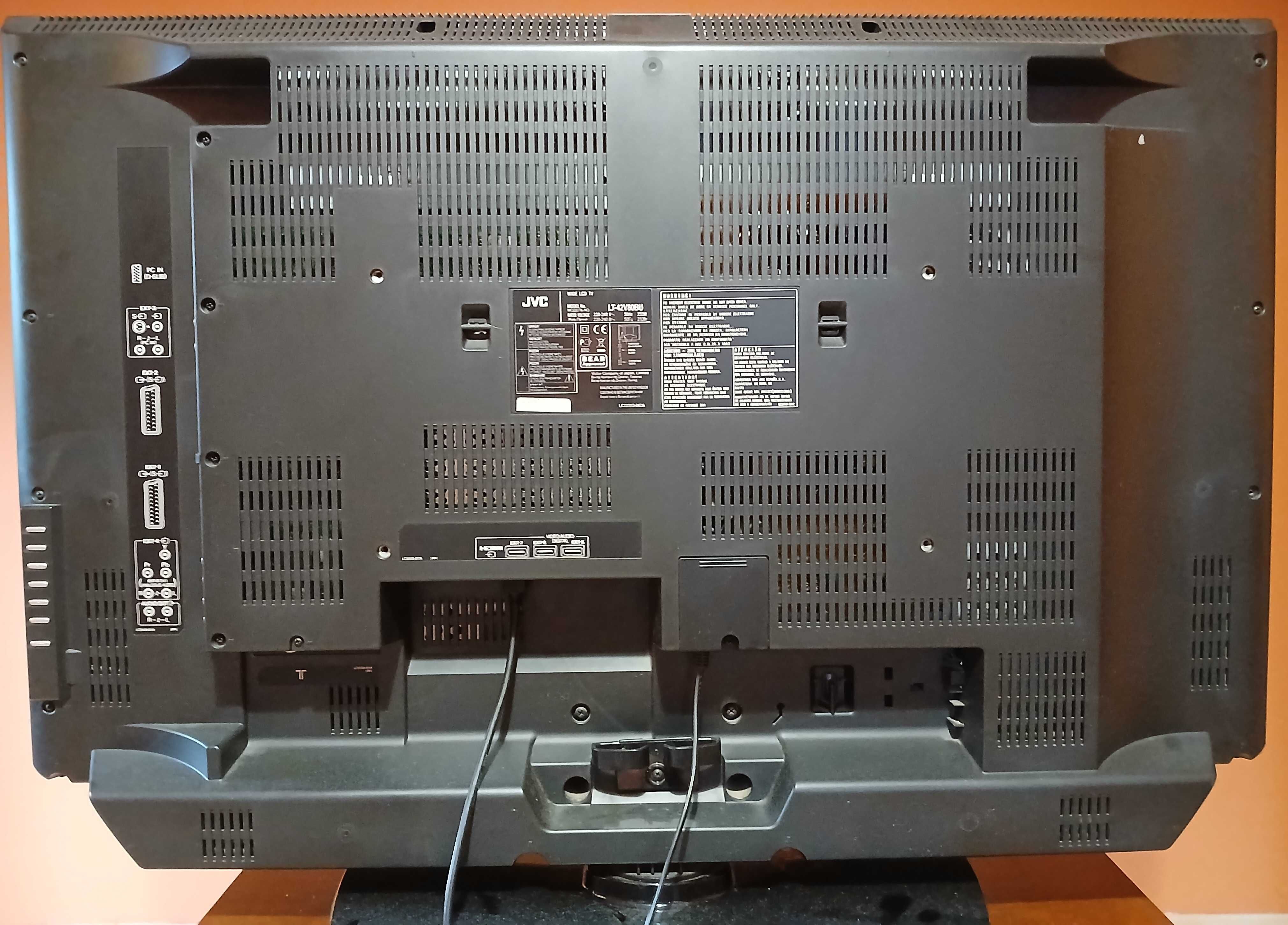 Telewizor LCD JVC LT-42V80