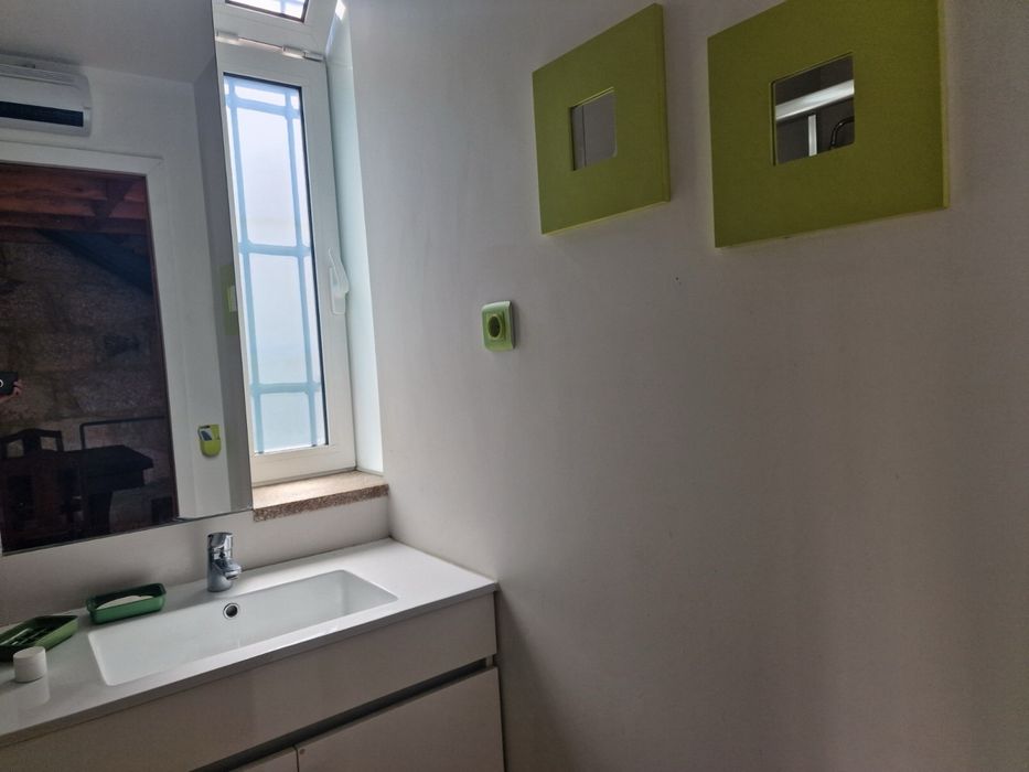 Casa independente com jardim