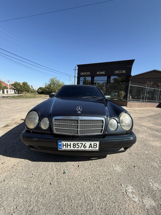 Mersedes 210 2.2 CDI, автомат.
