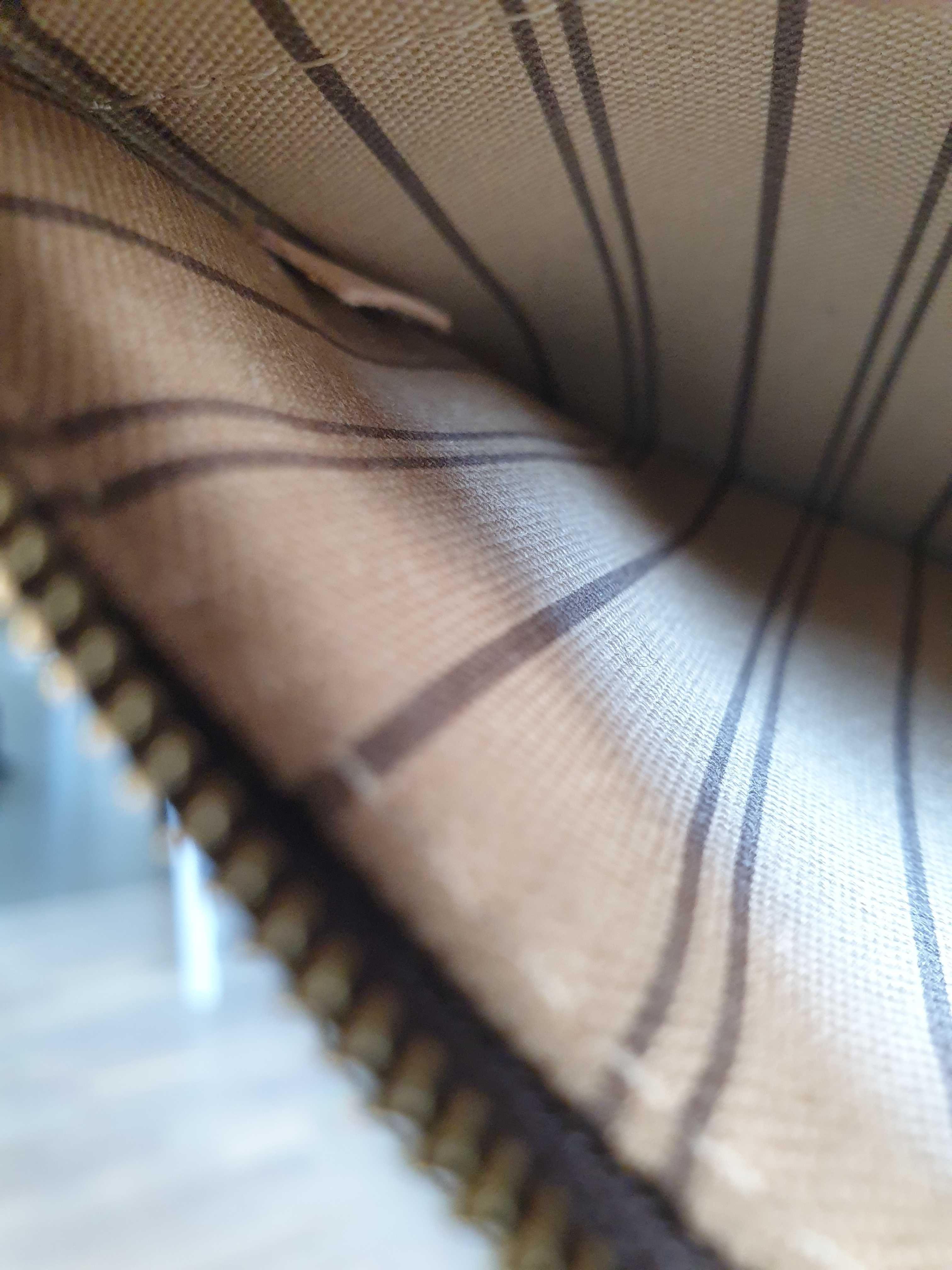 Oryginalna kopertówka marki Louis Vuitton Neverfull , nie noszona