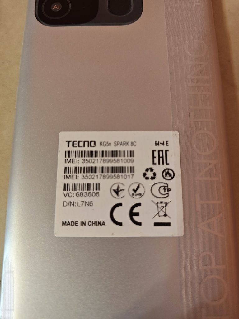 Techno Spark 8C (KG5N) під ремонт
