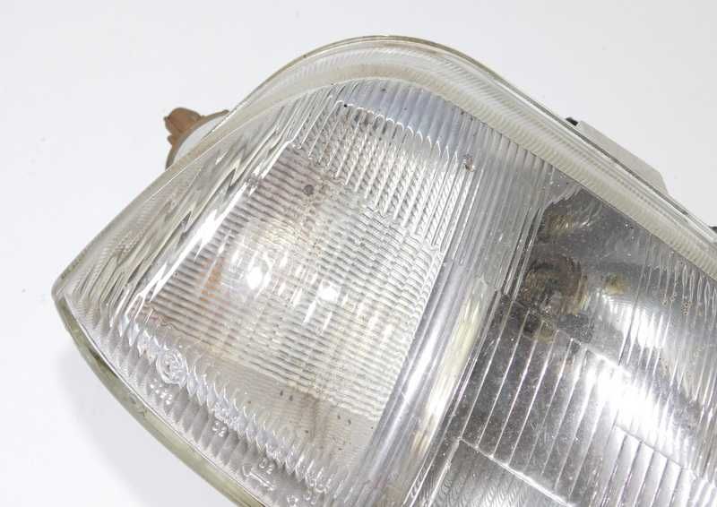 Reflektor przedni lampa przód Ligier Nova Ambra PRAWY