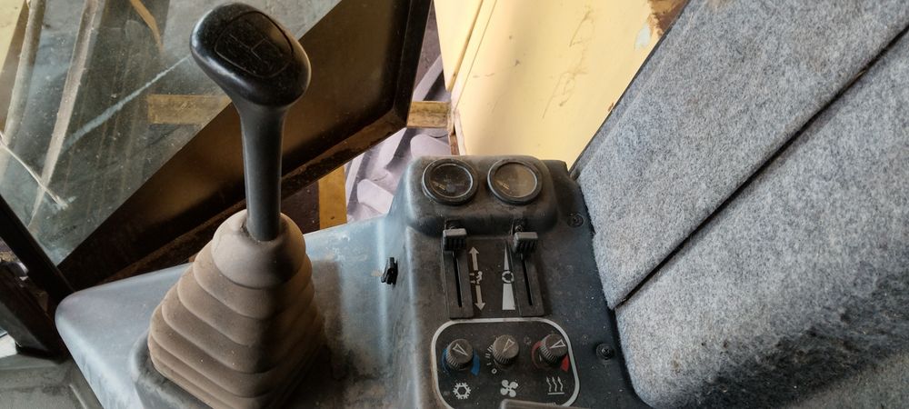 New Holland TX66 1999