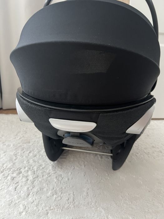 Автокрісло, автолюлька Cybex cloud Z i-size deep black