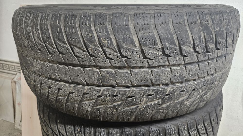 Зимова гума  Nokian 265×50×R20