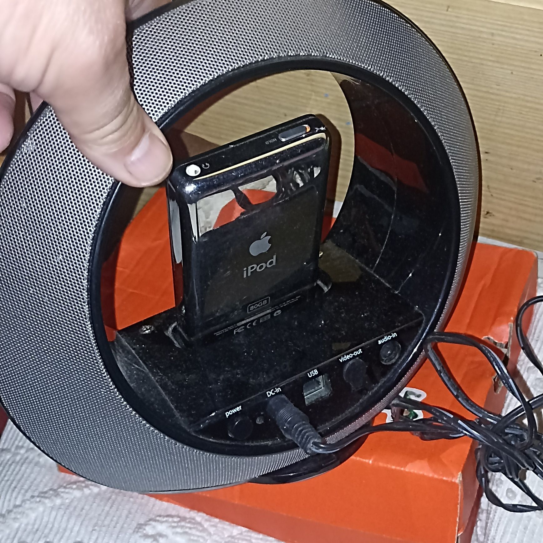 iPod 80gigas com Coluna Som JBL para iPod