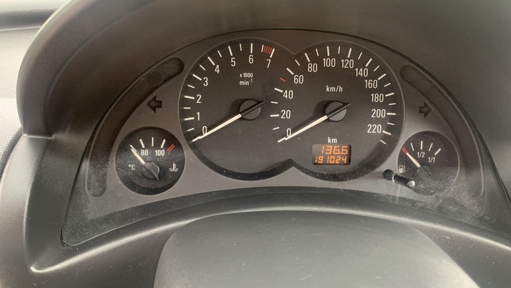 Opel Corsa C 1.0 2001