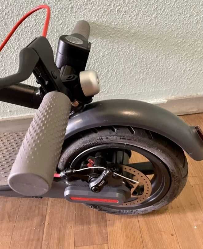 SALE -6000 | Електросамокат Xiaomi mi scoter | 350 ВАТ | 8,0 A