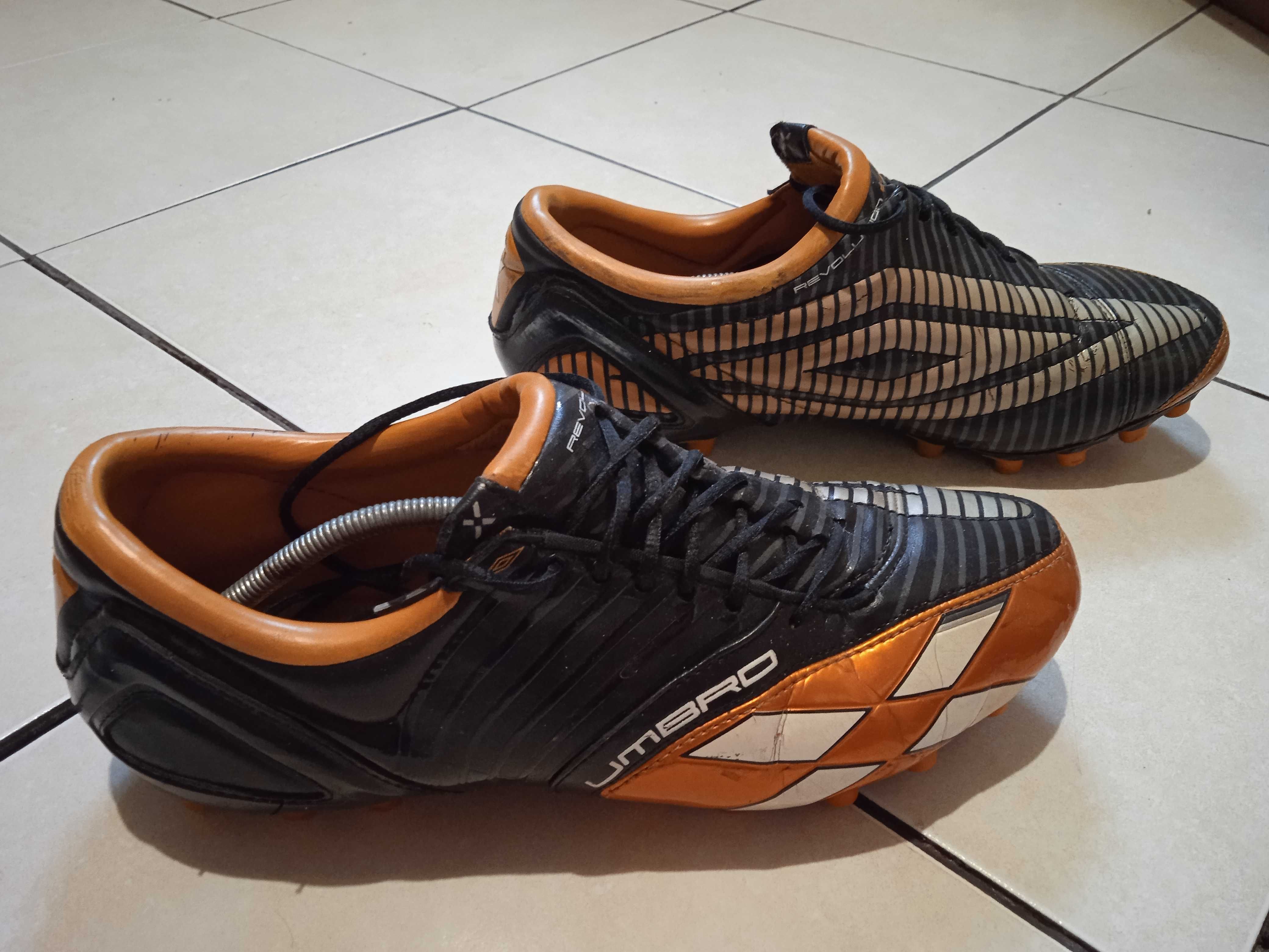 Lanki * UMBRO Revolution Force * rozm 44 * ORYGINALNE