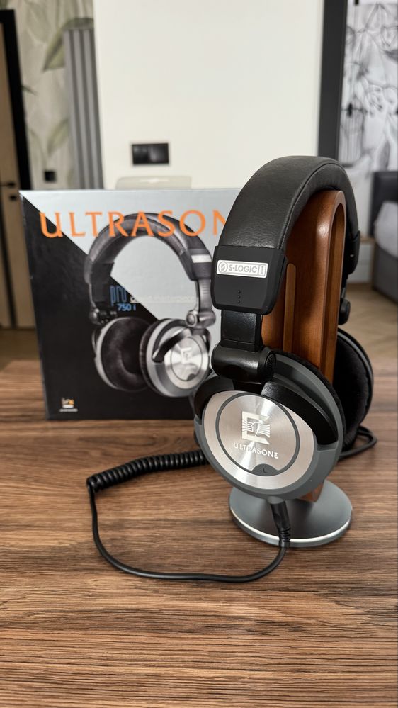 Ultrasone PRO 750i - słuchawki nauszne